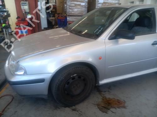 Venstre foran invendig håndtak SKODA OCTAVIA I Combi (1U5) 1.6 | BP19111120I13 