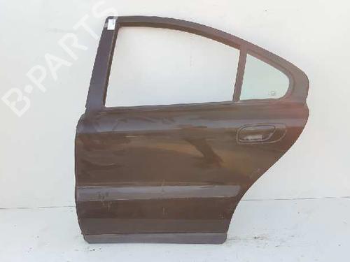 Used Left rear door VOLVO S60 I (384) T5 (250 hp) 12803834