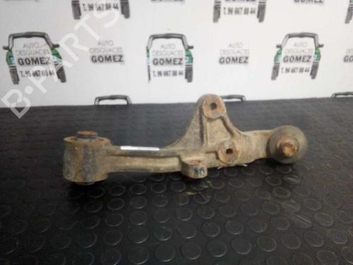Used Right front suspension arm KIA CARNIVAL I (UP) 2.9 TDi (126 hp) 12809188