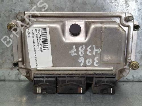 Used Engine control unit (ECU) PEUGEOT 306 (7B, N3, N5) 1.6 (98 hp) 12706055