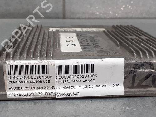 Used Engine control unit (ECU) HYUNDAI COUPE I (RD) 2.0 16V (139 hp) 12734579