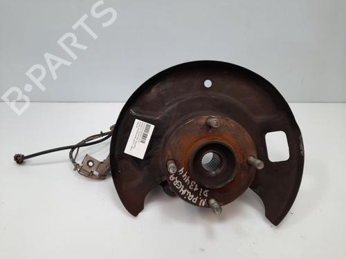 Used Left front steering knuckle Left front steering knuckle NISSAN PRIMERA Hatchback (P11) 2.0 TD (90 hp) 35770836 35770836