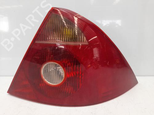 Used Right taillight FORD MONDEO III Saloon (B4Y) 2.0 16V TDDi / TDCi (115 hp) 19510057