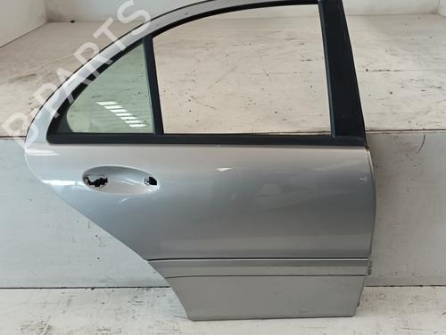 Used Right rear door MERCEDES-BENZ C-CLASS (W203) C 270 CDI (203.016) (170 hp) 16889162