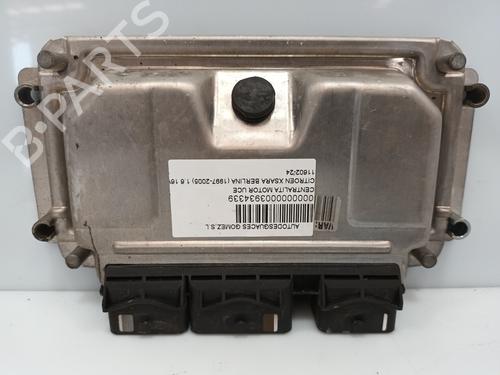 Used Engine control unit (ECU) CITROËN XSARA (N1) 1.6 16V (109 hp) 18018761