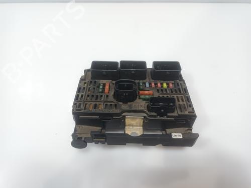 Used Fuse box Fuse box CITROËN C4 I (LC_) [2004-2014] 32683461 32683461