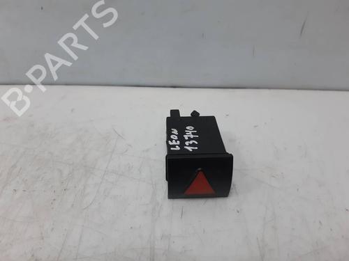 Used Warning switch Warning switch SEAT LEON (1M1) [1999-2006] 40225396 40225396