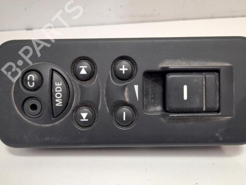 Used Right rear window switch LAND ROVER DISCOVERY III (L319) 2.7 TD 4x4 (190 hp) 12785149