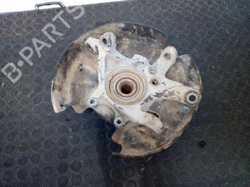Used Left rear steering knuckle MERCEDES-BENZ C-CLASS (W202) C 220 D (202.121) (95 hp) 12787211