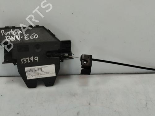 tailgate-lock-bmw-5-e60-2001-2002-2003-2004-2005-2006-2007-2008-2009-2010-32348314 main image