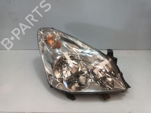 Used Right headlight TOYOTA COROLLA Verso (ZER_, ZZE12_, R1_) 2.2 D-4D (AUR10_, AUR10R) (136 hp) 31828292
