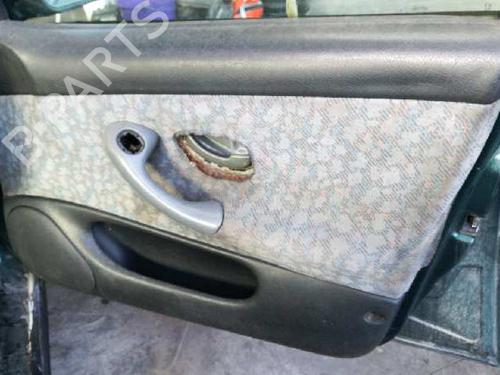 Steering column stalk PEUGEOT 406 (8B) 1.9 TD | BP12718999I23 