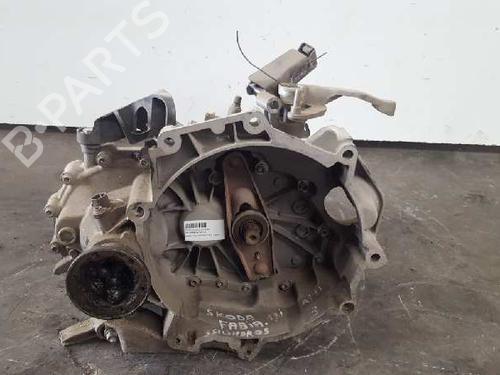 Gearkasse SKODA FABIA I (6Y2) 1.4 (60 hp) 12688459