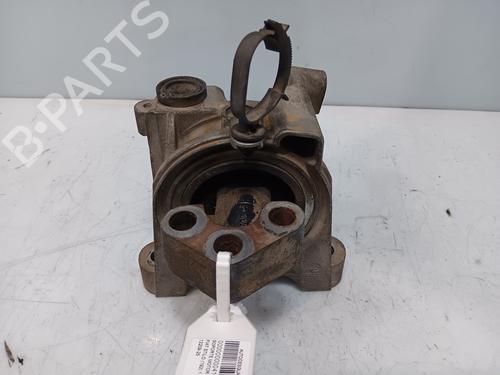 Used Engine mount FIAT STILO (192_) 1.9 JTD (192_XF1A) (80 hp) 23074383