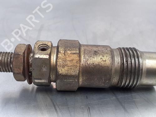 Used Injector NISSAN PRIMERA (P11) 2.0 TD (90 hp) 12768499