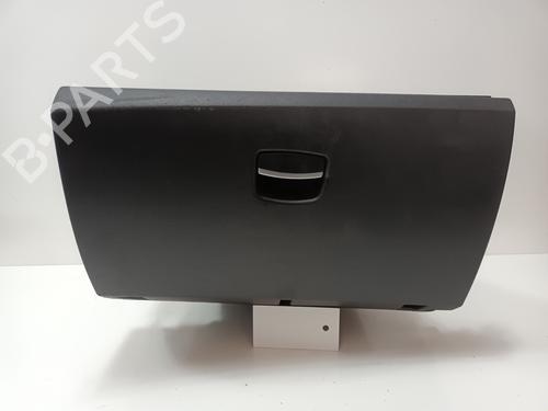 Used Glove box RENAULT LAGUNA III (BT0/1) 2.0 dCi (BT07, BT0J, BT14, BT1A, BT1S) (131 hp) 17002453