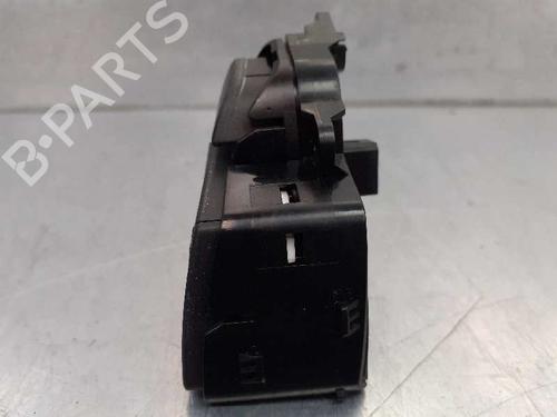 Steering wheel controls MERCEDES-BENZ A-CLASS (W176) A 200 CDI (176.001) | BP12770070E15 