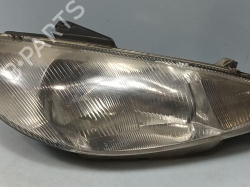 Used Right headlight PEUGEOT 206 Hatchback (2A/C) 1.9 D (69 hp) 32164430