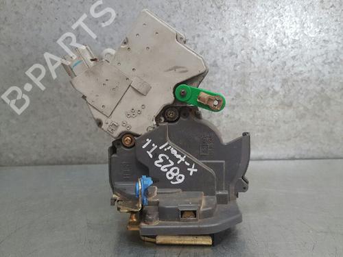 Used Rear left lock NISSAN X-TRAIL I (T30) 2.2 dCi 4x4 (136 hp) 12742794