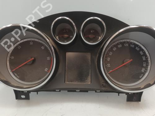 Used Instrument cluster OPEL INSIGNIA A (G09) 2.0 CDTI (68) (131 hp) 19581753