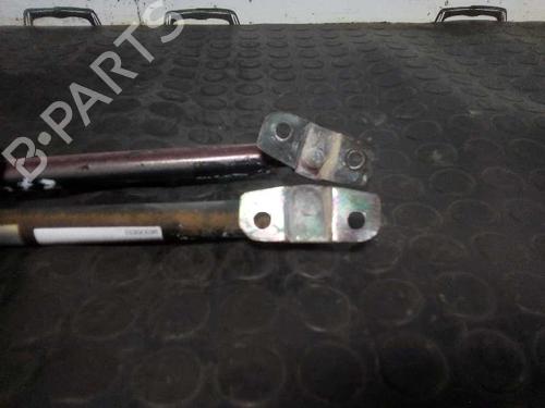 Tailgate lift support DAEWOO NUBIRA Wagon (J100) 2.0 16V | BP13988112C138 