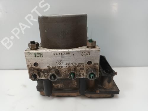 Used ABS pump ABS pump RENAULT KANGOO (KC0/1_) 1.5 dCi (57 hp) 33842105 33842105
