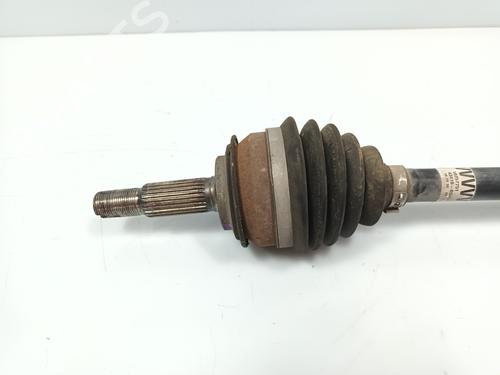 Right front driveshaft TOYOTA YARIS (_P13_) 1.5 Hybrid (NHP130_) | BP21286548M39 