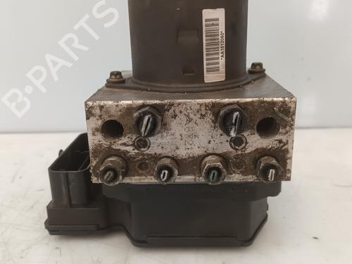 Used ABS pump FORD MONDEO IV Turnier (BA7) 2.0 TDCi (140 hp) 29209701