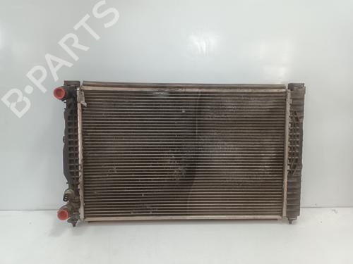 Radiateur à eau AUDI A4 B5 (8D2) [1994-2001]  31906359