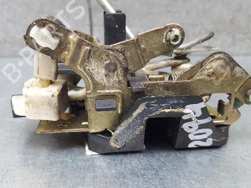 Front right lock CHEVROLET METRO Hatchback  | BP12905162C97
