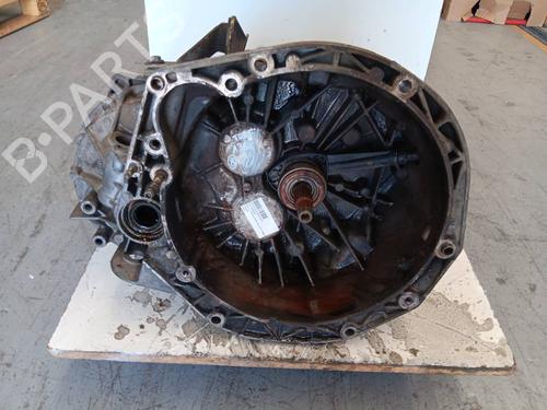 Used Gearbox Gearbox RENAULT TRAFIC II Bus (JL) 1.9 dCI 100 (JL0C, JL0K) (101 hp) 40185764 40185764