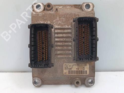 Used Engine control unit (ECU) Engine control unit (ECU) ALFA ROMEO 147 (937_) 1.6 16V T.SPARK ECO (937.AXA1A, 937.BXA1A) (105 hp) 40225498 40225498