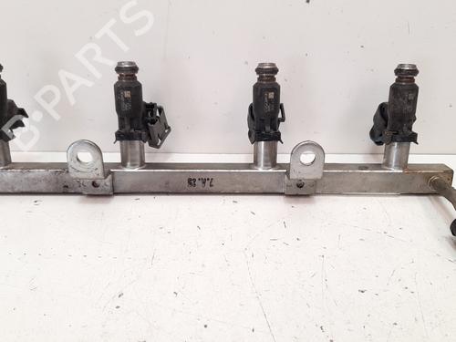 Used Injection rail CHEVROLET AVEO / KALOS Hatchback (T200) 1.4 16V (94 hp) 12780715