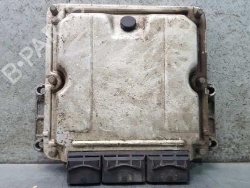 Used Engine control unit (ECU) RENAULT LAGUNA I (B56_, 556_) 1.9 dCi (B56W) (107 hp) 12715926