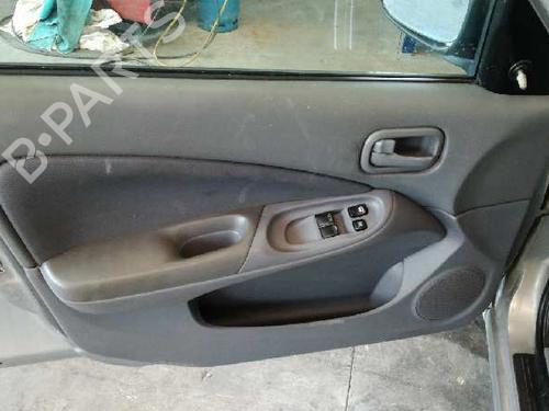 Venstre baglygte bagklap NISSAN ALMERA II Hatchback (N16) 1.5 | BP12706069C79