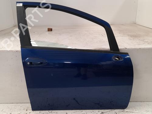 Puerta delantera derecha FIAT GRANDE PUNTO (199_) 1.4 (199AXB11, 199AXB1A, 199BXB1A, 199AXL1A) (77 hp) 13467551