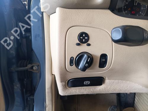 Front right seatbelt MERCEDES-BENZ CLK Convertible (A209) CLK 200 Kompressor (209.442) | BP29708386I25 
