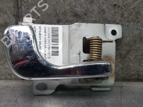 Used Front right interior door handle Front right interior door handle MITSUBISHI GALANT VI (E3_A) 2.0 (E39A, E38A, E33A) (109 hp) 12716109 12716109