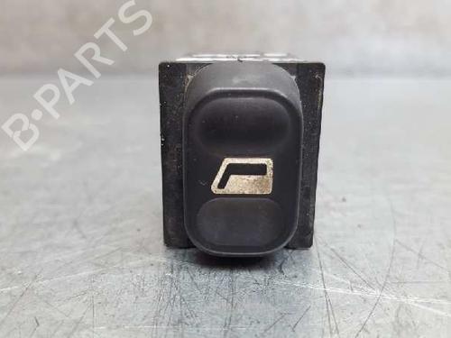 Used Right front window switch Right front window switch FIAT ULYSSE (220_) 2.0 16V (132 hp) 12721496 12721496