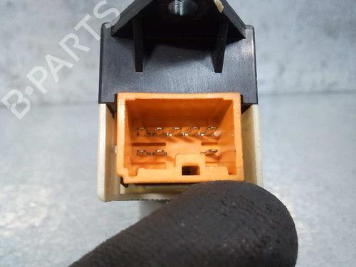 Left front window switch MITSUBISHI DELICA / SPACE GEAR  | BP12856490I27