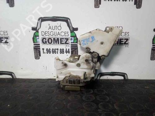 Used Rear right lock NISSAN TERRANO II (R20) 2.4 4WD (116 hp) 12818261
