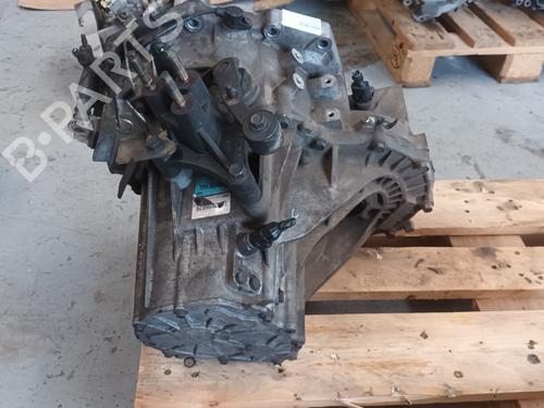 Gearbox KIA CARNIVAL II (GQ)  | BP28213059M3 