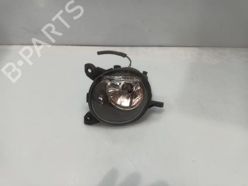 right-front-fog-light-toyota-corolla-verso-zer_-zze12_-r1_-2004-2005-2006-2007-2008-2009-31826954 main image