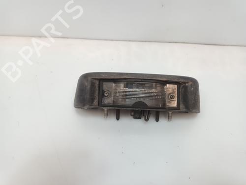 Używane Lampa oświetlenia tablicy rejestracyjnej NISSAN PRIMASTAR Van (X83) [2002-2025]  27817151
