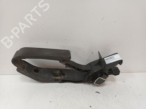 Used Pedal MERCEDES-BENZ CLK (C209) CLK 240 (209.361) (170 hp) 17479615