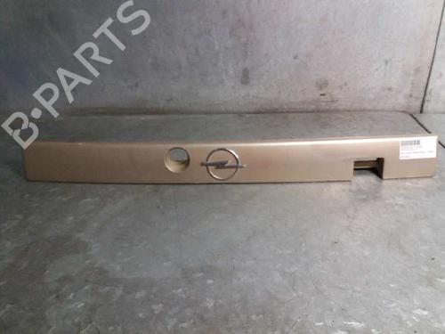 Used Licence plate light OPEL ASTRA F Estate (T92) 1.7 TDS (F35, M35) (82 hp) 13970558