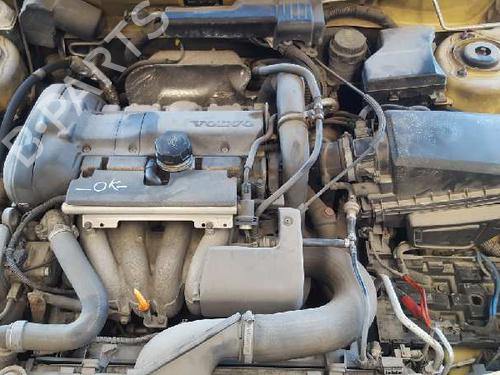 Gear lever VOLVO V40 Estate (645) 2.0 T | BP12747470M90