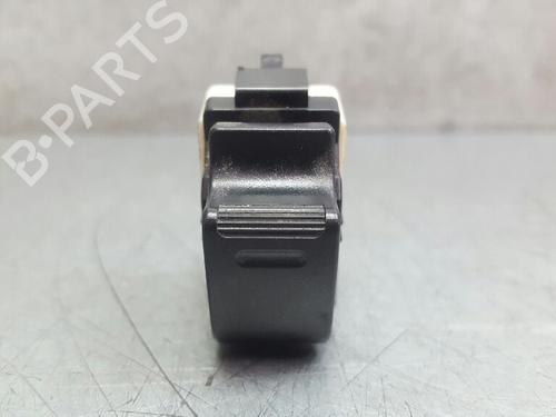 Used Right front window switch TOYOTA RAV 4 II (_A2_) 2.0 4WD (ACA21, ACA20) (150 hp) 12689797