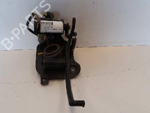 Used Pedal BMW 3 (E46) 320 d (136 hp) 12765463