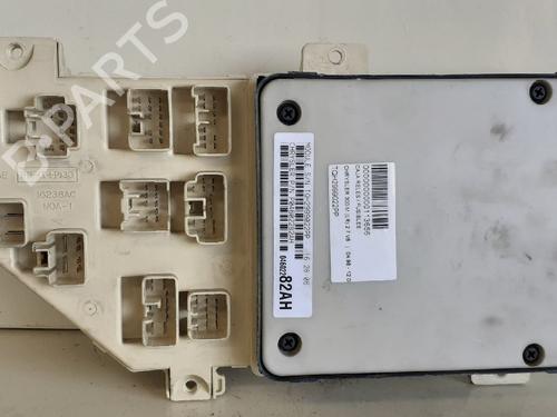 Fuse box CHRYSLER 300M (LR) 2.7 V6 24V | BP12691974E1 